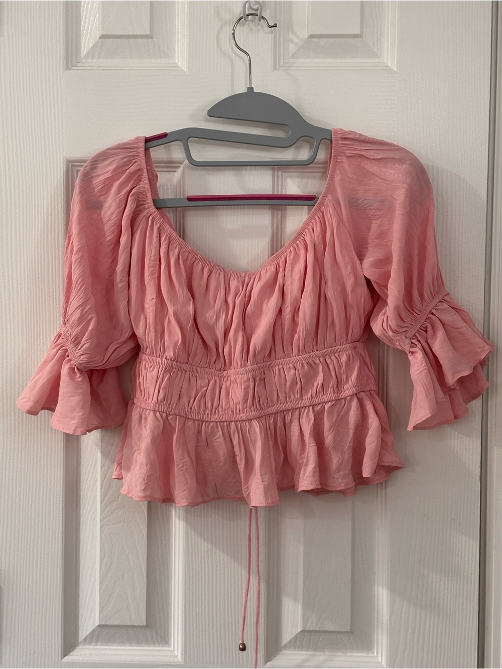 🟡Pink Ruffle Tie-Front Crop Top - Picture 4 of 10